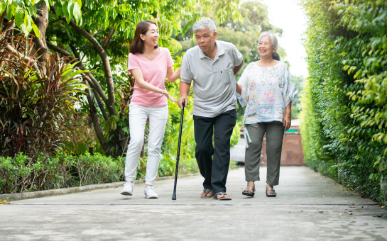 中国父母前往美国探亲的游客保险